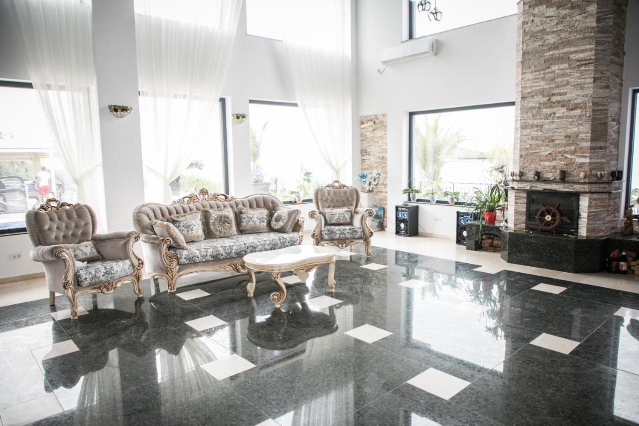 Almar Lake View Boutique H Adults Only Mamaia Exterior foto